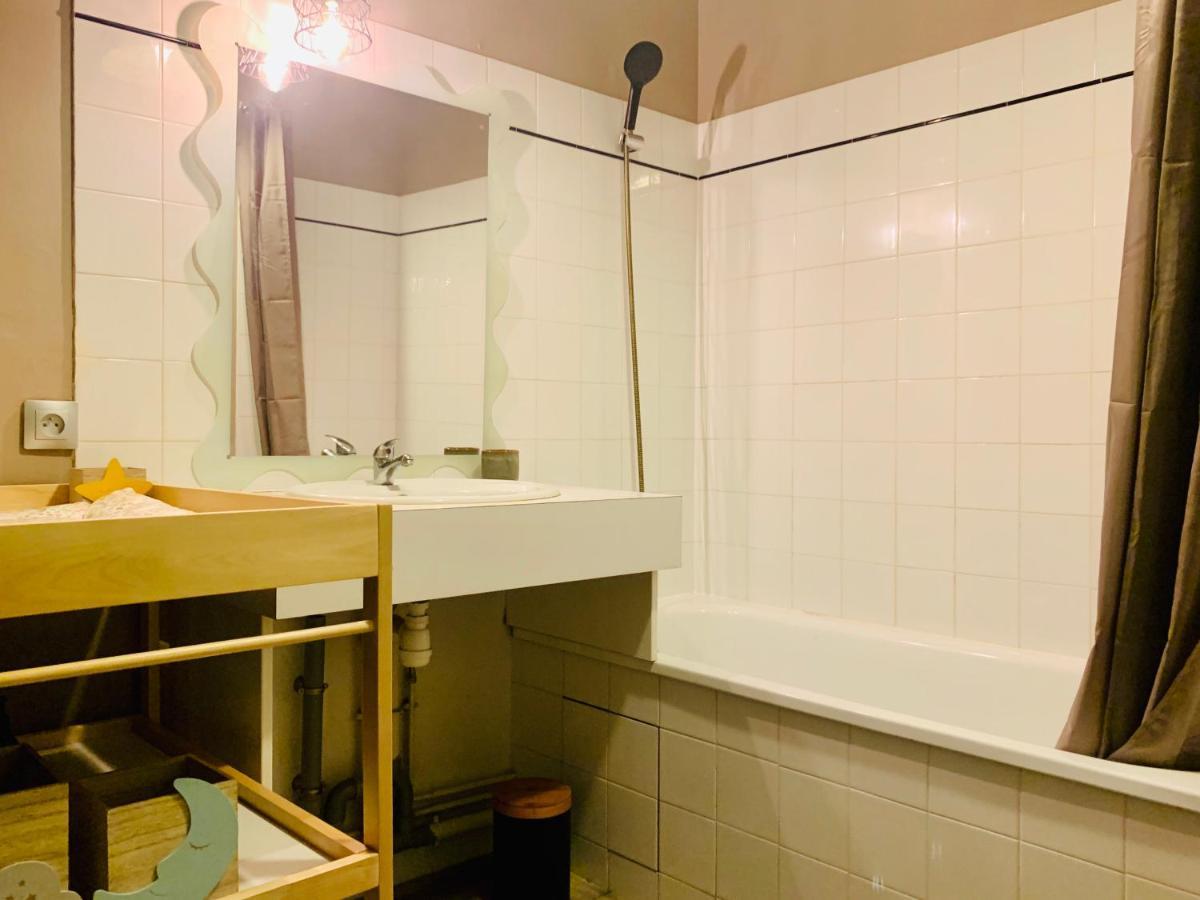 Beau T3 Moderne Et Cosy - Hyper Centre - Wifi Apartment ลาโรแชล ภายนอก รูปภาพ
